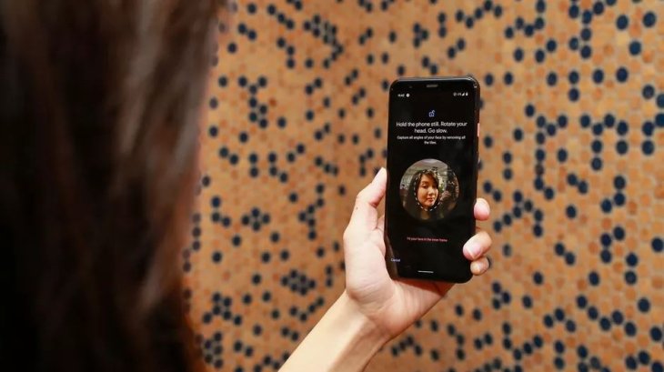 google-pixel-4-secure-face-unlock-vs-iphone-11-faceid-3