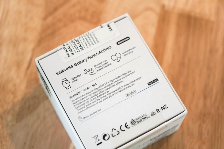 Galaxy Watch Active 2 4