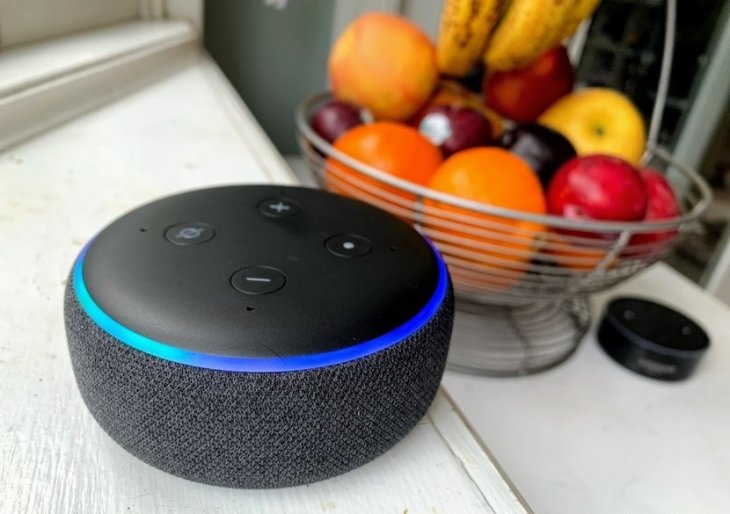 Amazon-Echo-Dot-1