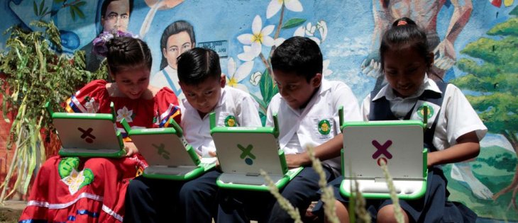 bengaluru-students-are-enjoying-robotics-classes-at-schools-2