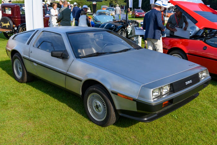 A Battle Of Stainless-Steel Vehicles: Tesla Cybertruck Vs. DeLorean ...