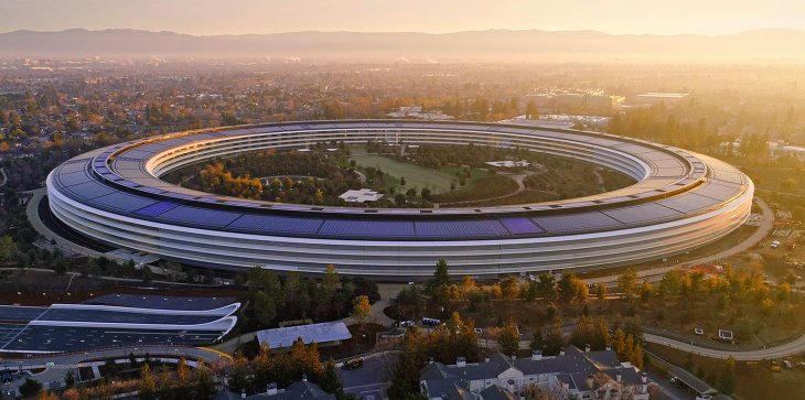 Apple-satellite