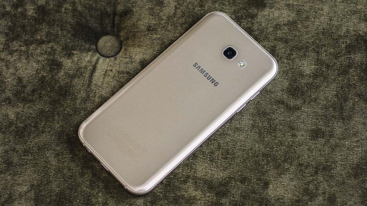 Samsung Galaxy A7 2017 2