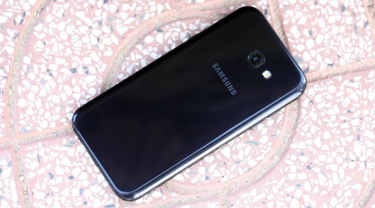 Samsung Galaxy A7 2017 Review In India 20