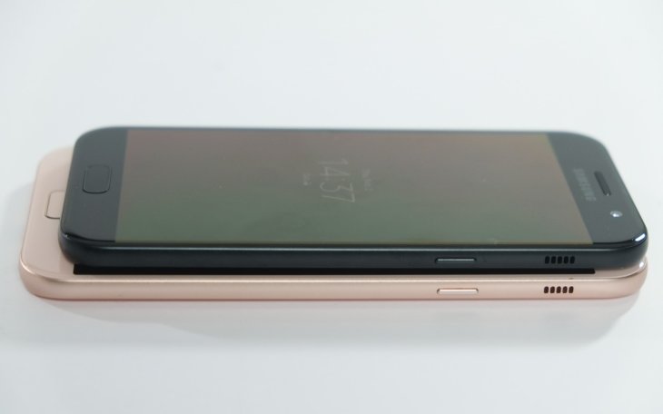 Samsung Galaxy A7 2017 Review In India 9