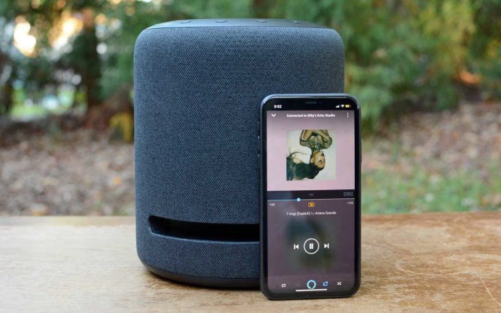 smart-speaker-Amazon-Echo-Studio