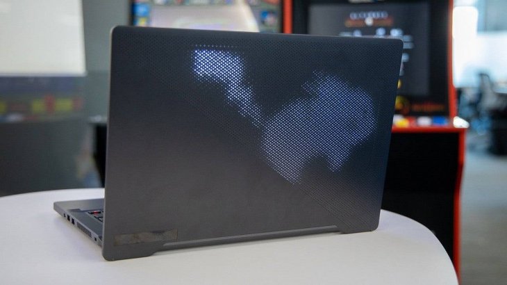 best-laptops-at-ces-2020-Asus-ROG-Zephyrus-G14-4