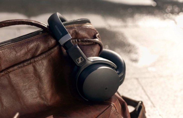 all-wireless-earbuds-and-headphones-at-ces-2020-15