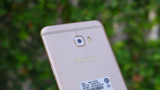 Camera Samsung Galaxy C7 Pro Duchuymobilecom 1