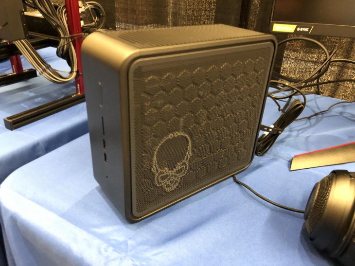 Asus-Ghost-Canyon-NUC-graphics-card