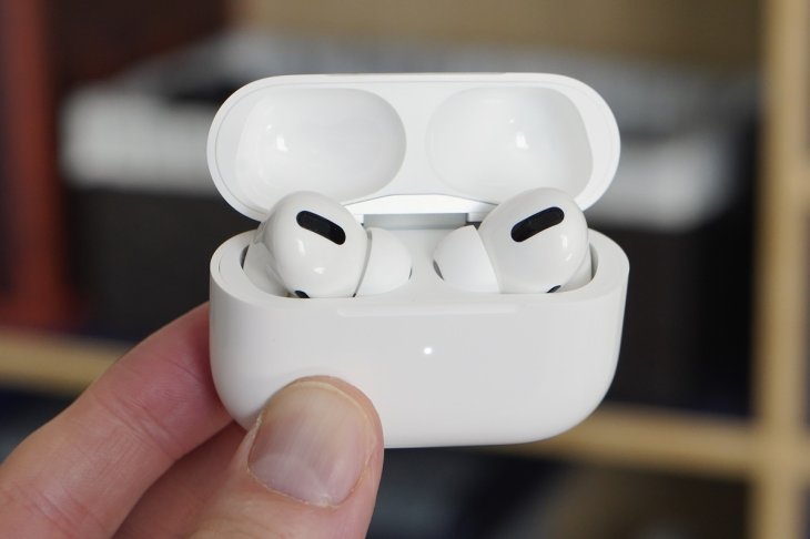 Apple over the ear AirPods