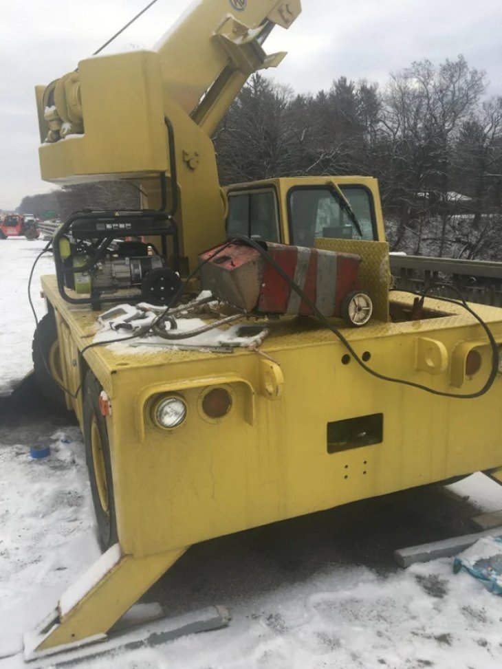 Poor Workplace Safety Crane1