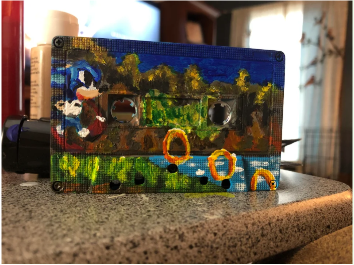 Clever Ways Crafty People Repurpose Old Tech Stuff