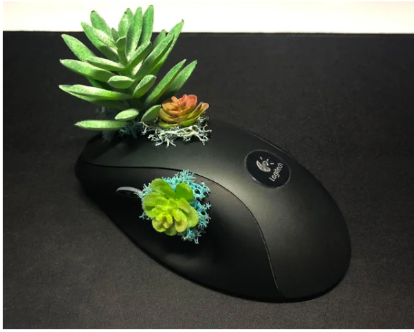 tech mouse planter