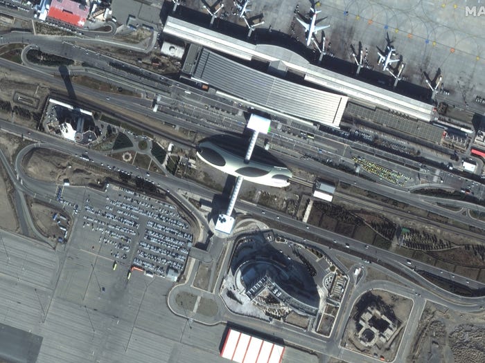 Coronavirus iran airport before