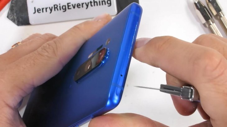 Oneplus 8 Pro Durability Test 4