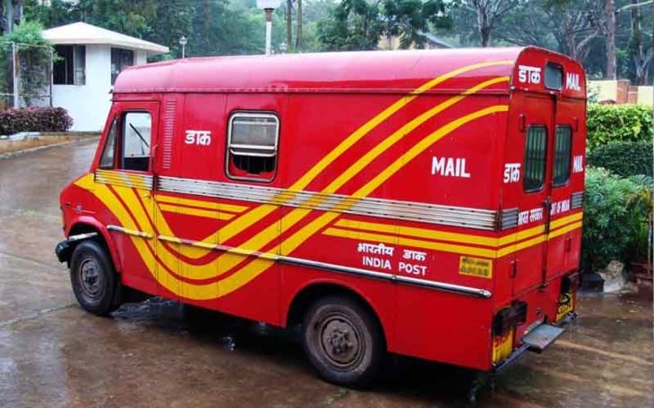 India Post Van
