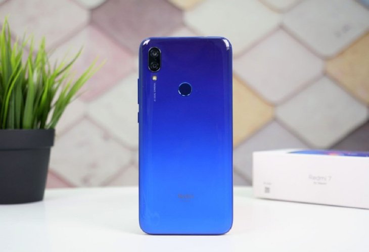 Best phone in India under 8000