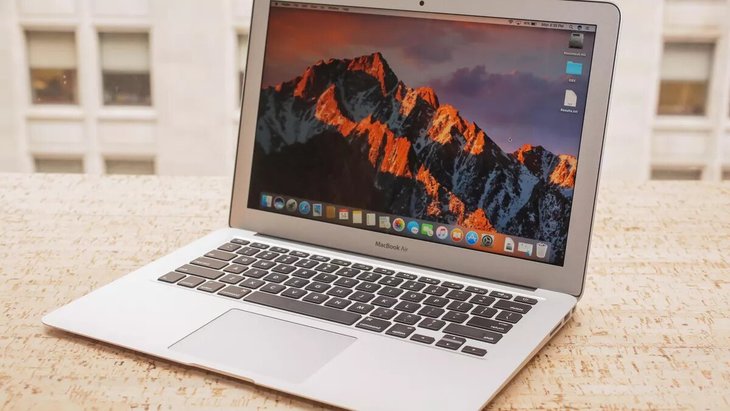 Apple Macbook Air 2017 Best laptops for students India