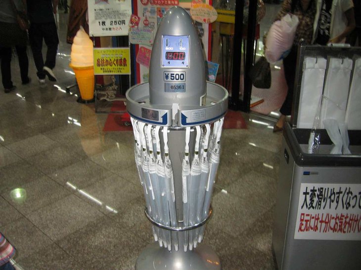 Umbrella vending machine