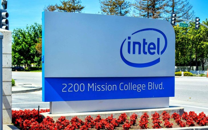 JioMeet Intel invest in Jio