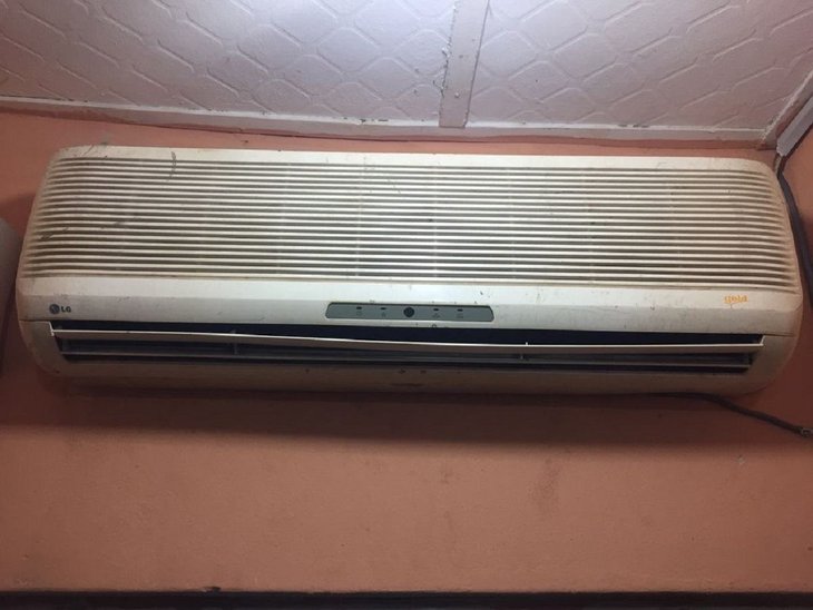 Second Hand Air Conditioner