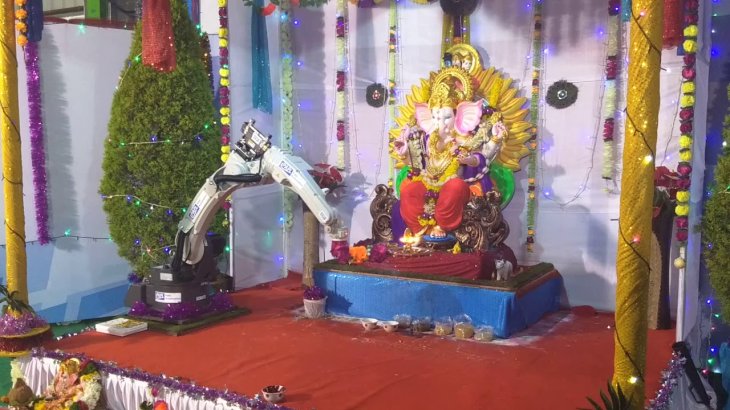 Hindu god robots