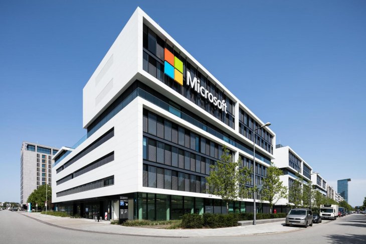 Microsoft twitter buy tiktok