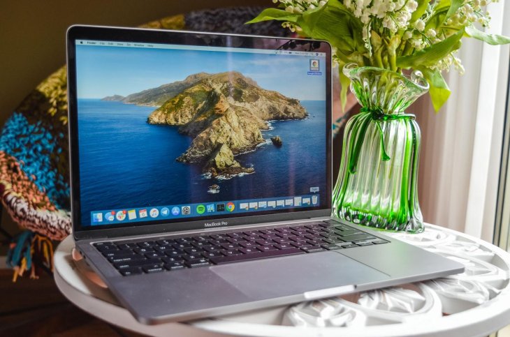 MacBook Pro 2020 13-Inch Price In India, Performance, And Battery Life