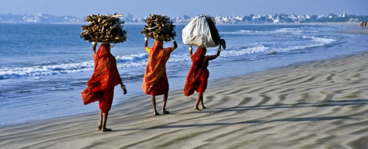 Ghoghla Beach In Diu