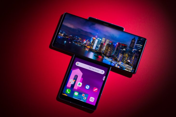 Lg Wing 5G display