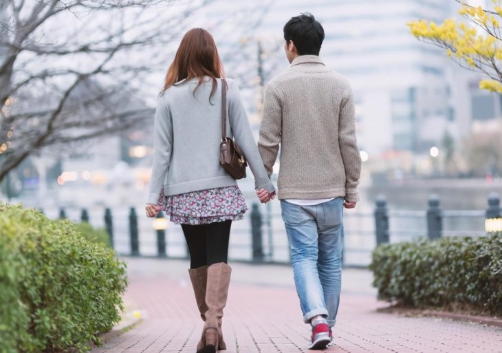 Holding Hand 2