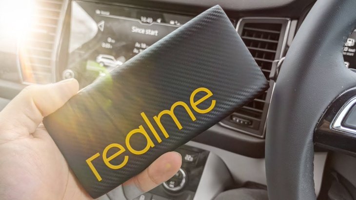 realme 30w dart charge power bank black