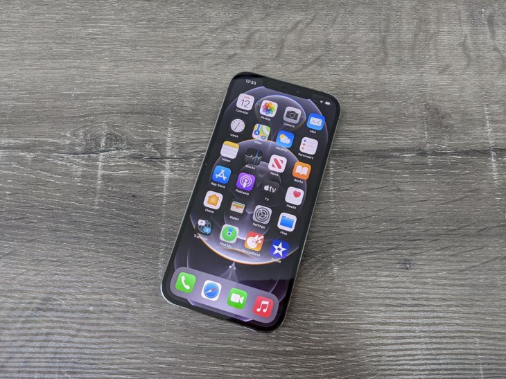 Iphone 12 Pro Max display