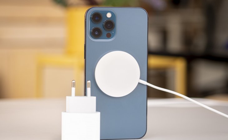 Iphone 12 Pro Max Hands On 5