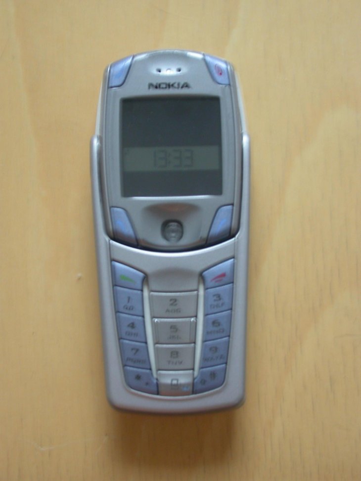 Nokia 6800 2002