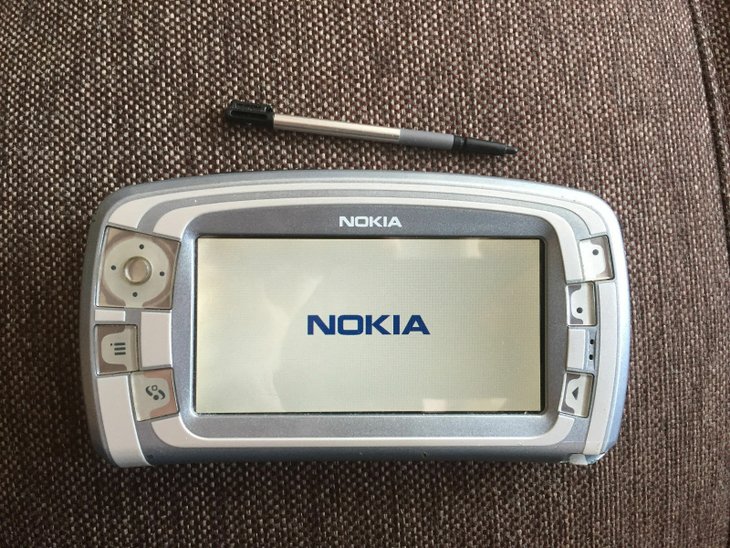 Nokia 7710 2005