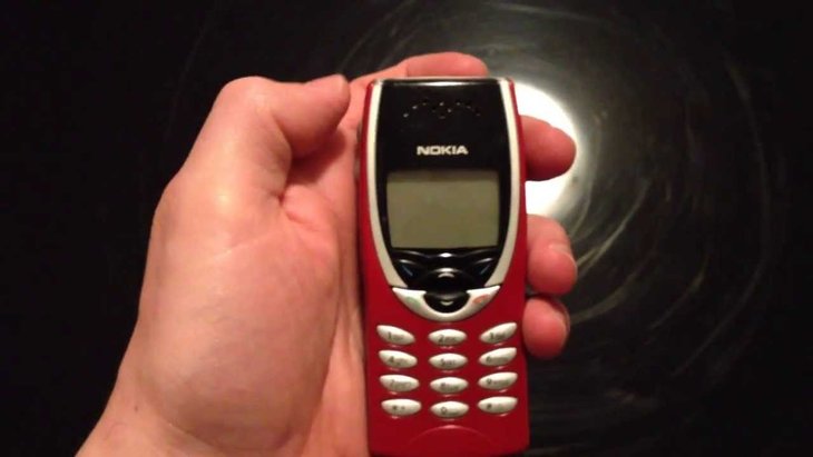 Nokia 8210 1999