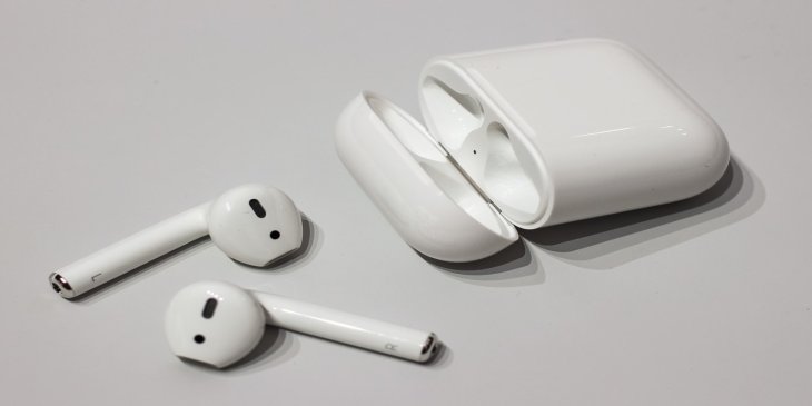 Are AirPods Waterproof? Here Is What You Should Know - MobyGeek.com