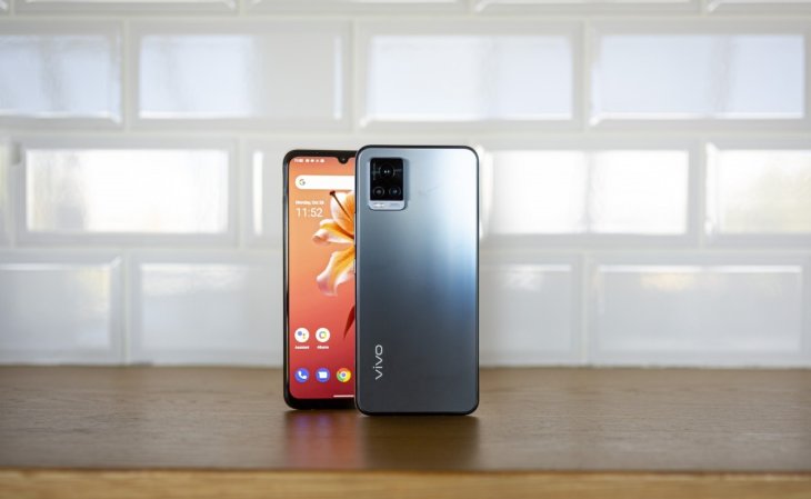Vivo V20 2021
