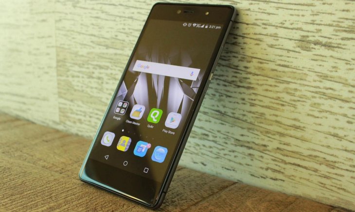 Micromax Canvas 5 look