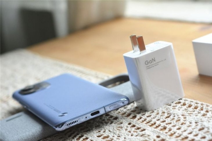 Xiaomi Mi 11 Review 2