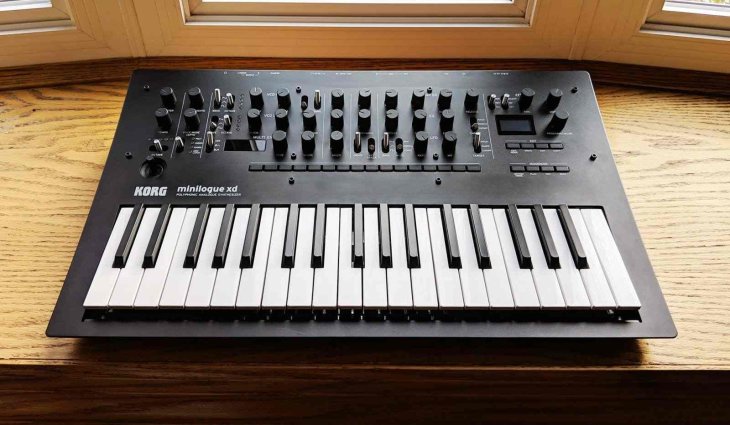 Korg Minilogue XD