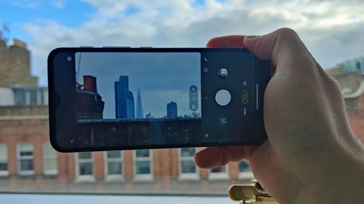 Moto G30 camera app