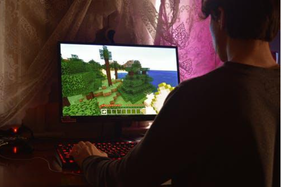 Multiplayer online battle arena